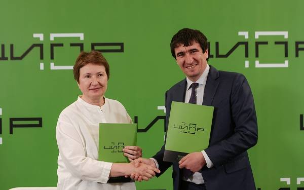 РЕД СОФТ и ГК МДИС подписали соглашение о стратегическом партнёрстве и создании комплексного решения для безопасного перехода с Microsoft AD на Linux