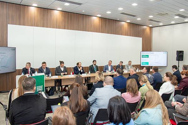 Коллаборация вместо конкуренции: итоги круглого стола МойОфис в рамках Kazan Digital Week 2025