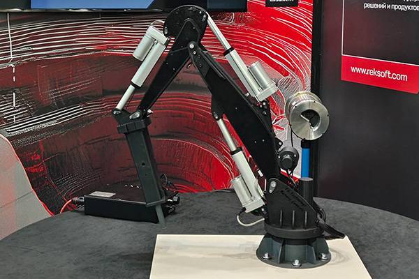 Рексофт и «Норникель» представили в Екатеринбурге роботизированный бутобой в рамках выставки «Рудник»