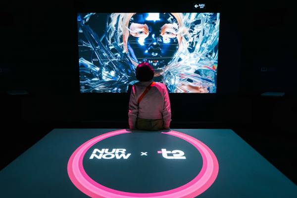 «Страна. Связь. Технологии» NUR NOW x T2: НУР и Т2 привезут выставку цифрового искусства в семь городов России
