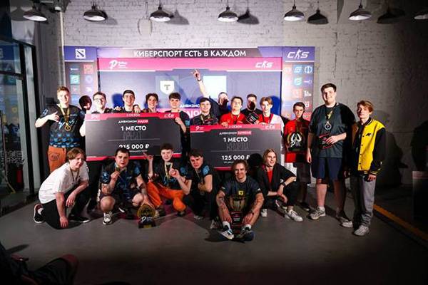 Киберспортивный состав ЛАНИТ успешно завершил осенний игровой сезон 2025 года