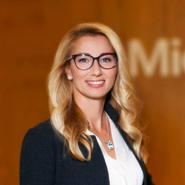 Тихонова Кристина