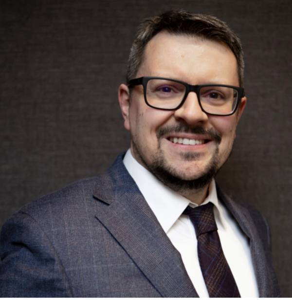 Ткаченко Олег