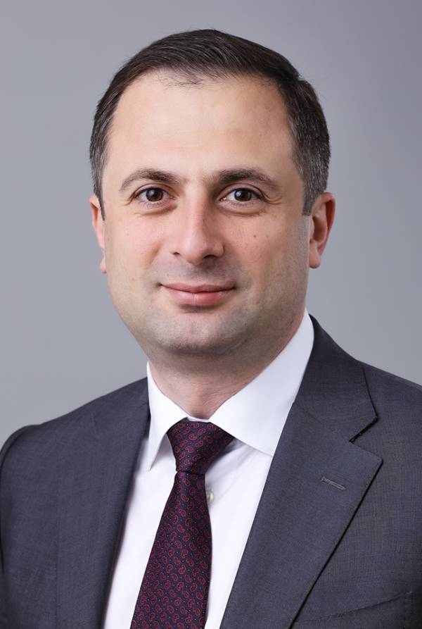 Долгий Александр